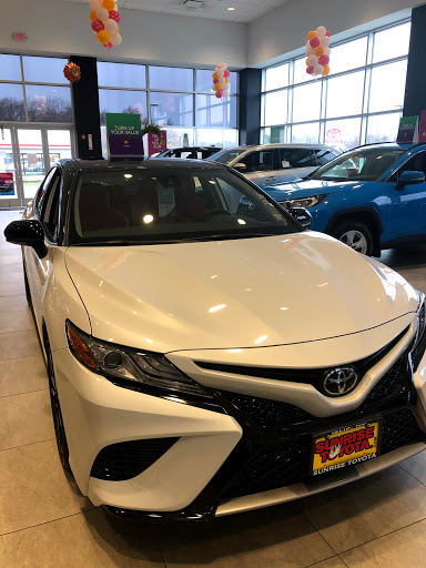 Toyota Dealer «Sunrise Toyota», reviews and photos, 3984 Sunrise Hwy, Oakdale, NY 11769, USA