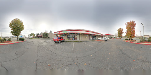 Tobacco Shop «Big Blaze smoke shop», reviews and photos, 851 N Sacramento St, Lodi, CA 95240, USA