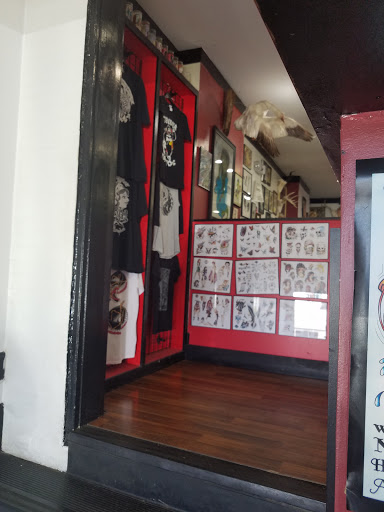 Tattoo Shop «Heroes & Ghosts Tattoo», reviews and photos, 3035 W Cary St, Richmond, VA 23221, USA