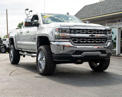 Used Car Dealer «Pioneer Truck Sales Inc», reviews and photos, 1642 W Henrietta Rd, Avon, NY 14414, USA