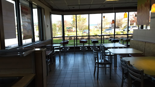 Outlet Mall «Tanger Outlet Williamsburg», reviews and photos, 150 Tanger Dr, Williamsburg, IA 52361, USA