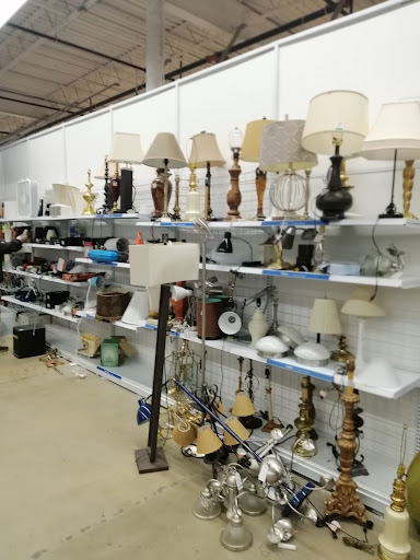 Thrift Store «Unique», reviews and photos, 2956 Gallows Rd, Falls Church, VA 22042, USA