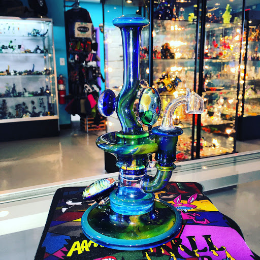 Gift Shop «Headventure Smoke Shop», reviews and photos, 2359 Plainfield Rd #2, Crest Hill, IL 60403, USA