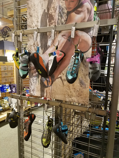 Camping Store «REI», reviews and photos, 2220 Village Walk Dr #150, Henderson, NV 89052, USA