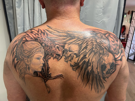 Explore traditional flash tattoo ideas, creative tattoo ideas in Holly Ridge, available at Evolution Tattoo Studio