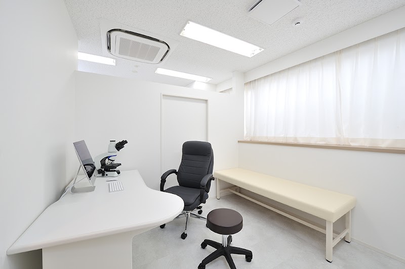 じょう皮フ科クリニックin高円寺 美容皮膚科 フェイスリフト リフトアップ 粉瘤 ほくろ しみ取り シワ取り 東京都杉並区高円寺北 皮膚科医 グルコミ