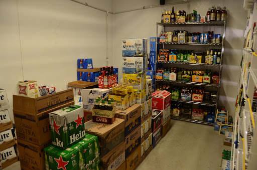 Liquor Store «Rivergate Wines & Liquors», reviews and photos, 752 Rivergate Pkwy, Goodlettsville, TN 37072, USA