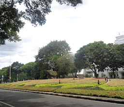 Taman Patung Diponegoro photo