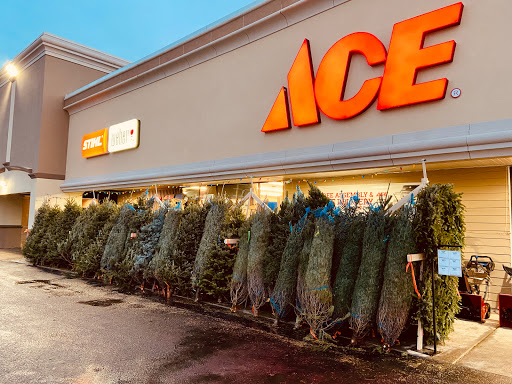 Hardware Store «Roselle Ace Hardware», reviews and photos, 821 E Nerge Rd, Roselle, IL 60172, USA