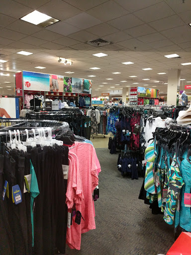 Outlet Store «VF Outlet», reviews and photos, 1721 94th Dr, Vero Beach, FL 32966, USA