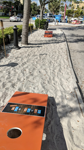 Bar «Beach Box Cafe», reviews and photos, 9020 Gulf Shore Dr, Naples, FL 34108, USA