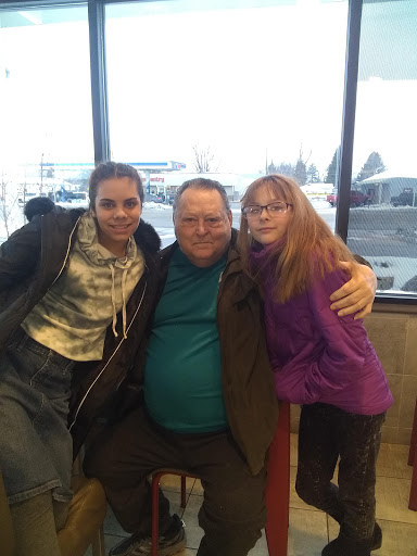 Liquor Store «Friendly Package Liquors», reviews and photos, 6440 W Kilgore Ave, Muncie, IN 47304, USA