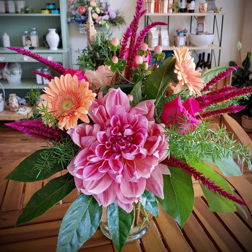 Florist «A Touch Of Elegance Florist», reviews and photos, 12123 Shelbyville Rd, Louisville, KY 40243, USA