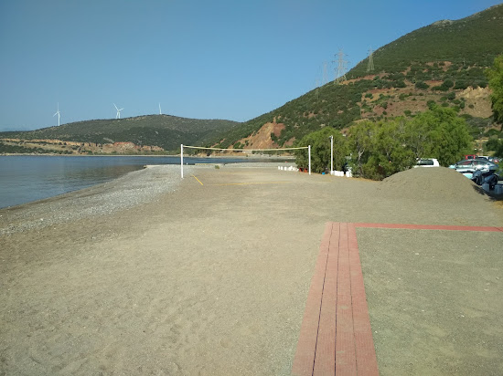 Delphi beach