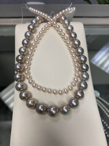 Jeweler «Laura Stanley Personal Jeweler», reviews and photos, 8201 Cantrell Rd, Little Rock, AR 72227, USA