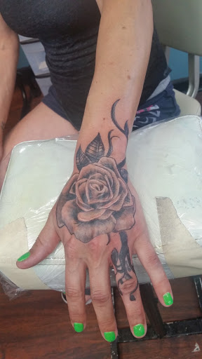 Tattoo Shop «Ink Junction Tattoo», reviews and photos, 1 NJ-12, Flemington, NJ 08822, USA