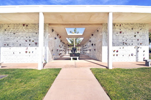 Sunland Memorial Park, Mortuary & Cremation Center