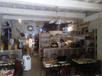 Atmosphère du Restaurant LE BISTROT DES SOURIS à Uzès - n°1