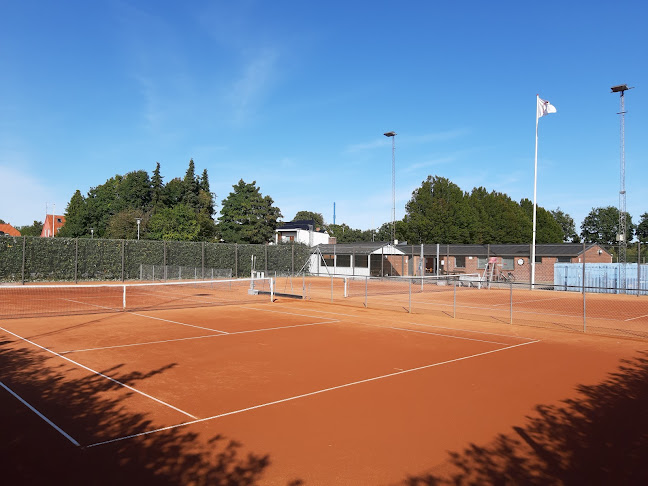 Anmeldelser af Hedehusene Tennisklub i Hedehusene - Skole