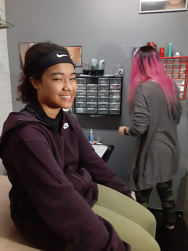 Tattoo Shop «South Pointe Ink - Tattoos & Piercings», reviews and photos, 1838 S Westnedge Ave, Kalamazoo, MI 49008, USA