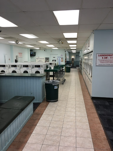 Laundromat «Main Street Laundry», reviews and photos, 16 W Main St, Mechanicsburg, PA 17055, USA