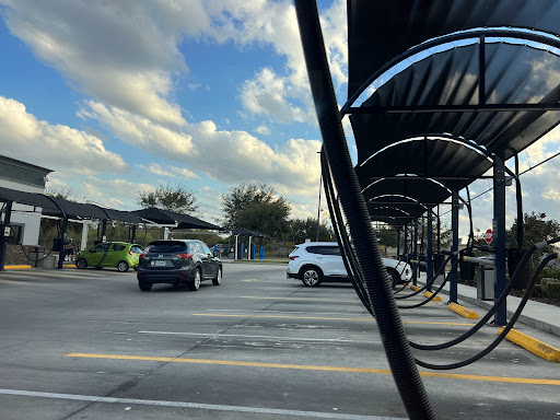 Mister Car Wash en Winter Haven