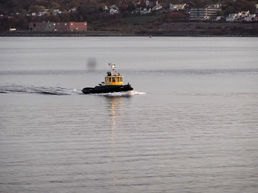 Sightseeing Tour Agency «Lulu Lobster Boat Ride», reviews and photos, 55 West St, Bar Harbor, ME 04609, USA