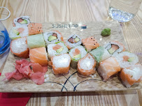 Plats et boissons du Restaurant japonais Sushi Top à Fosses - n°4