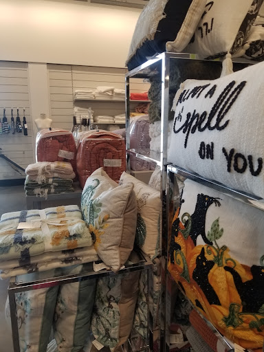 Department Store «Nordstrom Rack Hamilton Crossings», reviews and photos, 750 N Krocks Rd #303, Allentown, PA 18106, USA