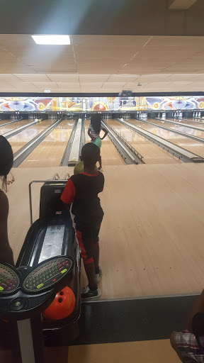 Bowling Alley «AMF Dewey Garden Lanes», reviews and photos, 4470 Dewey Ave, Rochester, NY 14612, USA