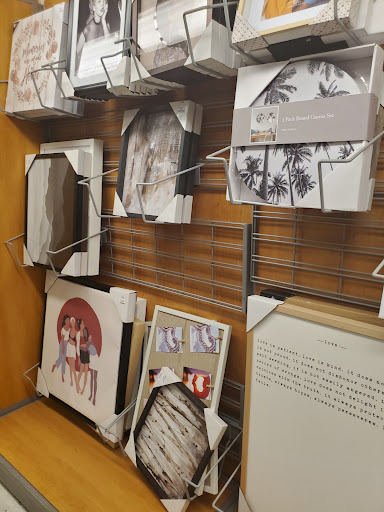 Department Store «T.J. Maxx», reviews and photos, 100 Mountaineer Dr, Stroudsburg, PA 18360, USA