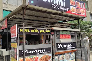 Yummi Food Point image