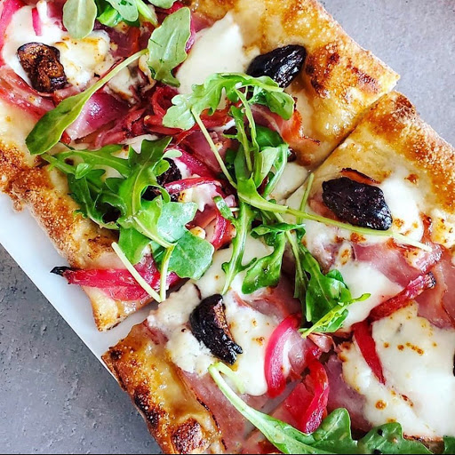 Bar & Grill «Howl at the Moon | Splitsville Luxury Lanes», reviews and photos, 220 Patriot Pl, Foxborough, MA 02035, USA