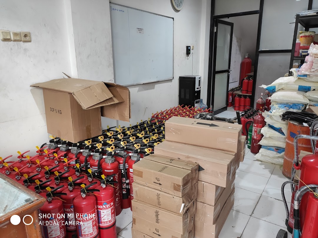 Distributor Tabung Pemadam Kebakaran Resmi Indonesia Jual Alat Pemadam Api dan Refill APAR Berkualitas