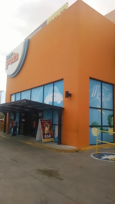 Photos of Arroyo Hondo supermarket Pola