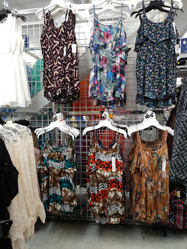 Discount Store «Factory 2-U (Fallas Discount Stores)», reviews and photos, 2664 Mission St, San Francisco, CA 94110, USA