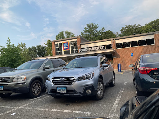 Supermarket «ALDI», reviews and photos, 671 Washington St, Middletown, CT 06457, USA