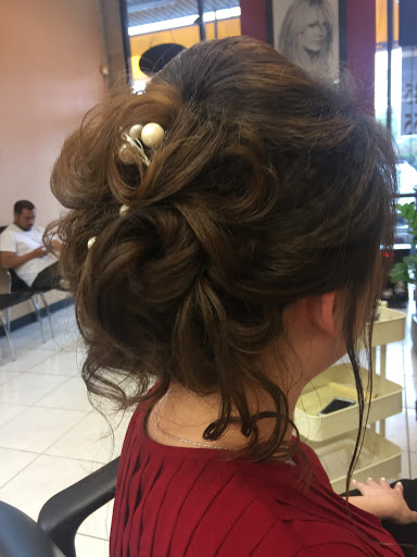 Hair Salon «Luxy Hair Salon», reviews and photos, 9035 Westheimer Rd, Houston, TX 77063, USA