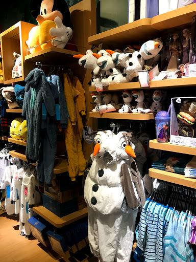 Toy Store «Disney Store», reviews and photos, 2855 Stevens Creek Blvd, Santa Clara, CA 95050, USA