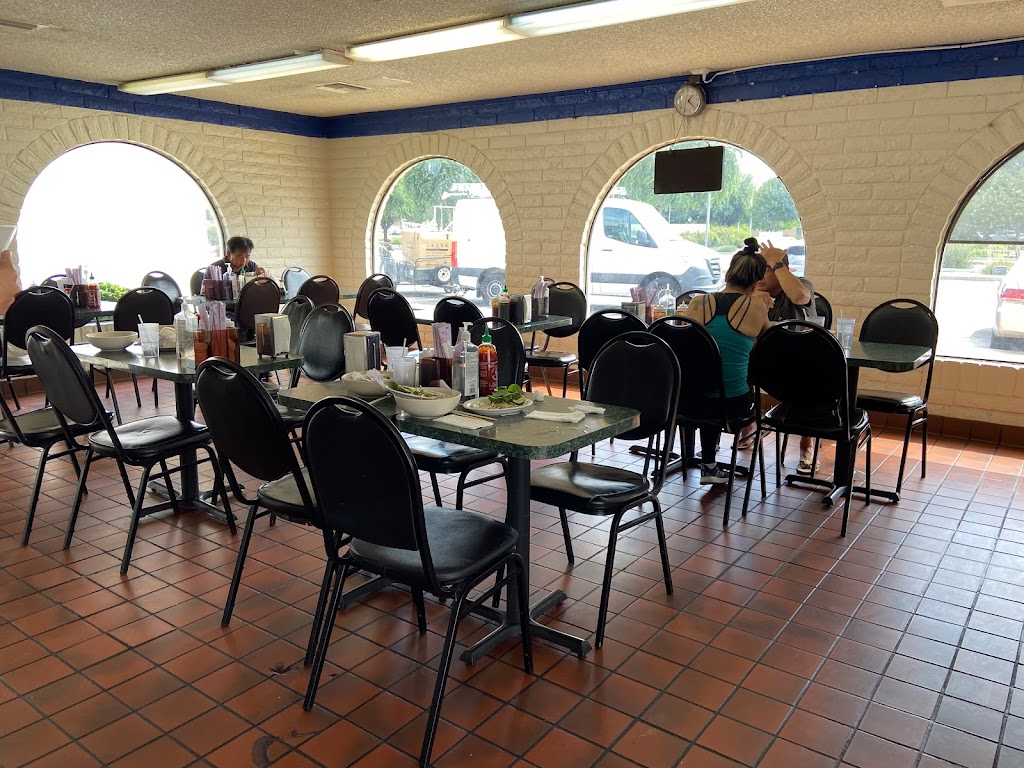 Nhật Phở Restaurant 85202