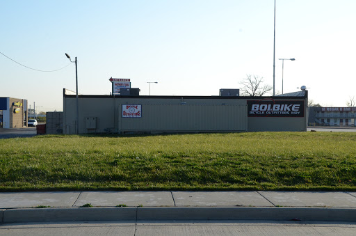 Bicycle Store «BOI Bicycle Outfitters Indy», reviews and photos, 1309 South High School Road, Indianapolis, IN 46241, USA