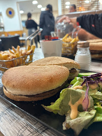 Hamburger végétarien du ZEM RESTAURANT à Nîmes - n°2