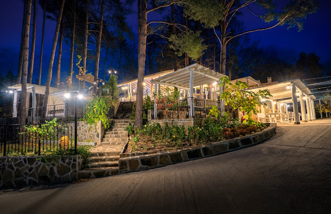 "Райски залив" - семеен хотел с басейн и ресторант