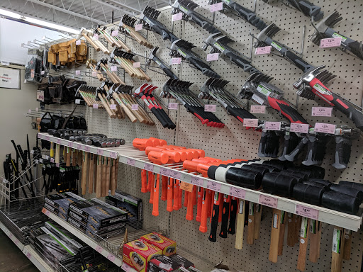 Hardware Store «Harbor Freight Tools», reviews and photos, 22330 S Sterling Blvd STE 101, Sterling, VA 20164, USA