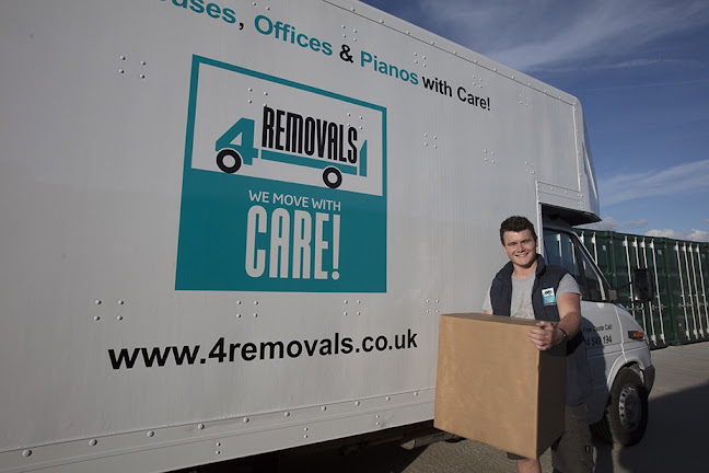 Comments and reviews of 4 Removals