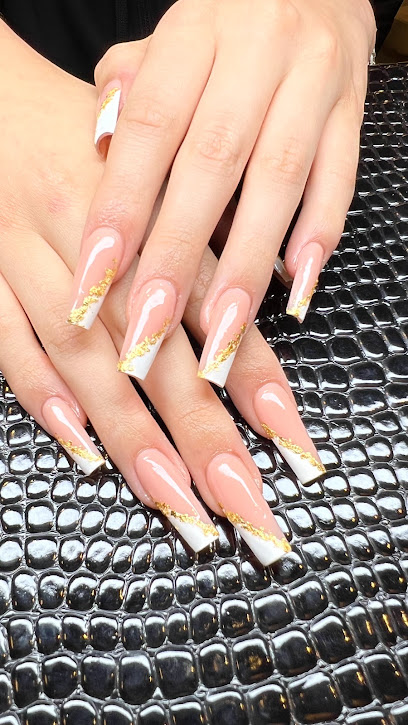 SANNY Nails & Beauty