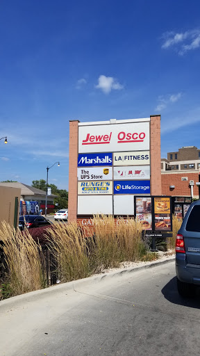 Shopping Mall «Gateway Centre Plaza», reviews and photos, Howard St, Chicago, IL 60626, USA