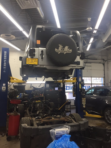 Auto Repair Shop «Hi-Tech Automotive of Wheeling / Car & Truck Repair», reviews and photos, 890 S Milwaukee Ave, Wheeling, IL 60090, USA