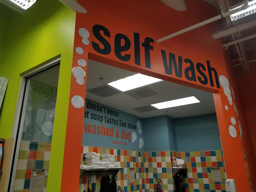 Pet Supply Store «Petco Animal Supplies», reviews and photos, 1425 W Palatine Rd, Hoffman Estates, IL 60192, USA