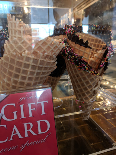 Restaurant «BROWNDOG Barlor», reviews and photos, 33314 Grand River Ave, Farmington, MI 48336, USA